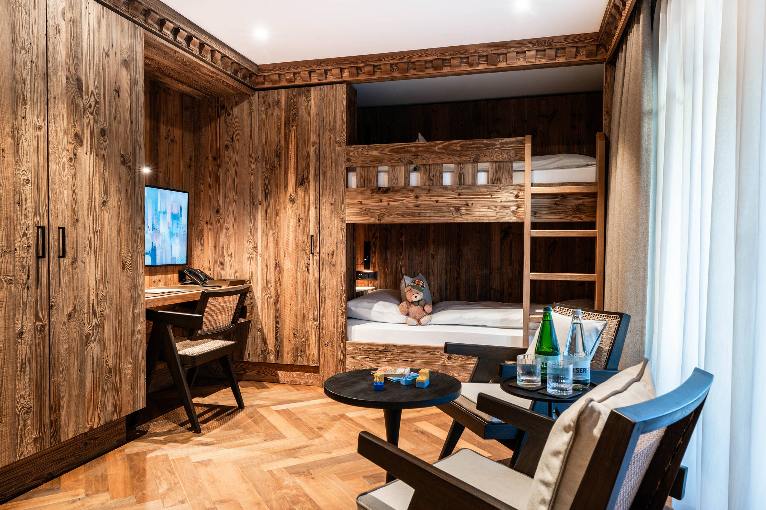 Boutique Hotel Gstaad «The Mansard» 